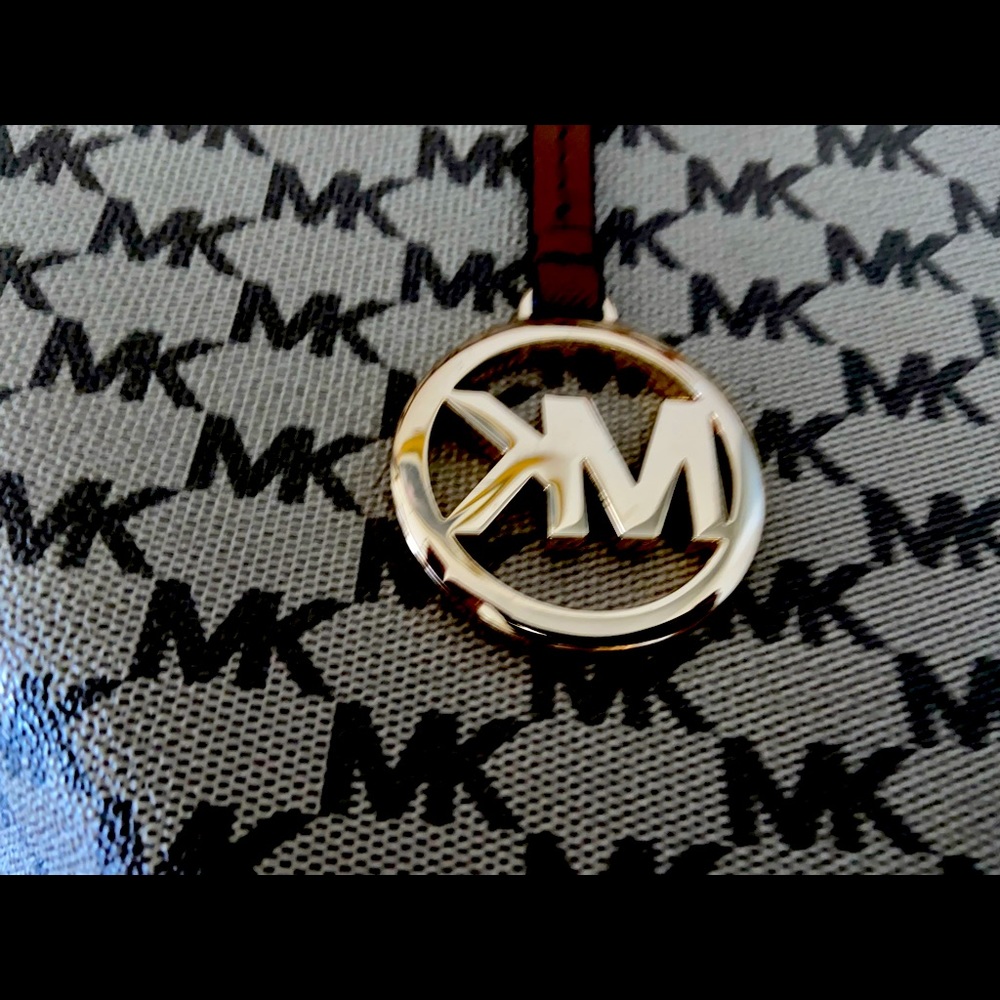Authentic Michael Kors tote